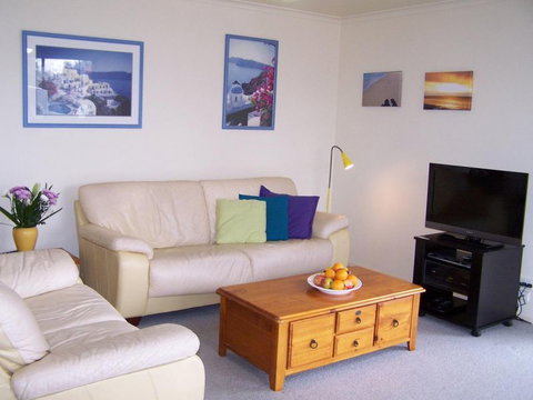 Beachfront Units Merimbula - C Tourism 6
