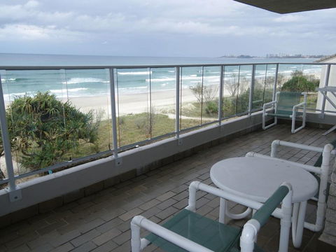 Pacific Surf Absolute Beach Apartments - C Tourism 8