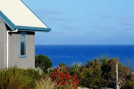 Bear Gully Coastal Cottages - C Tourism 0