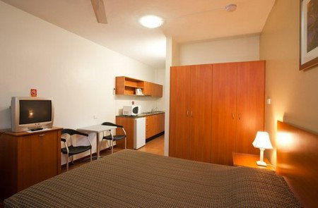 Vitina Studio Motel - C Tourism 2