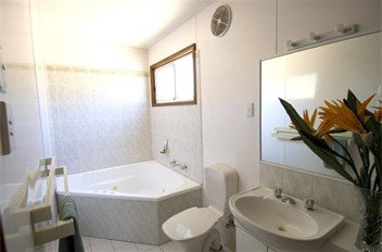 Port Augusta Big 4 Holiday Park - C Tourism 1