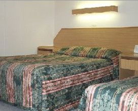 Country Lodge Motor Inn - C Tourism 1