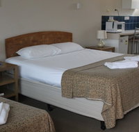 A' Montego Mermaid Beach Motel - C Tourism