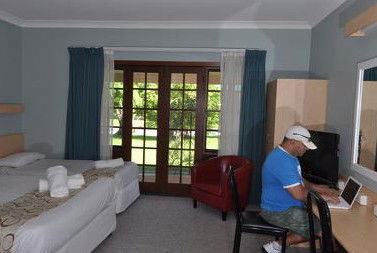 Poplars Inn - C Tourism 0