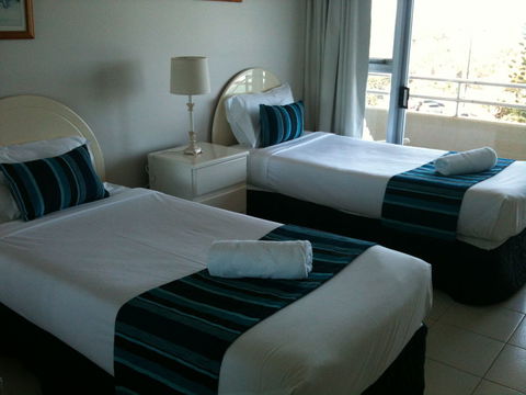 Zenith Apartments - C Tourism 6
