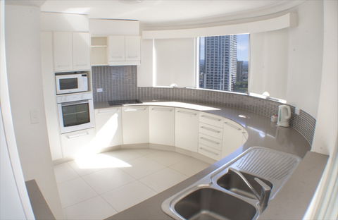 Zenith Apartments - C Tourism 7
