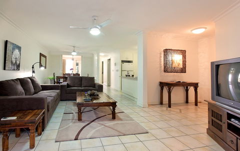 La Grande Apartments Broadbeach - C Tourism 0