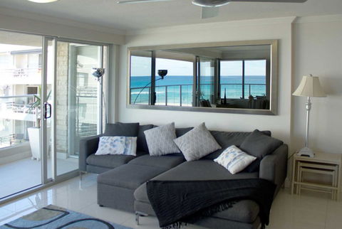 Pacific Surf Absolute Beach Apartments - C Tourism 2