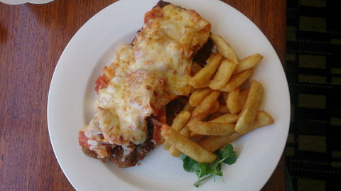 Bridgeway Hotel - C Tourism 0