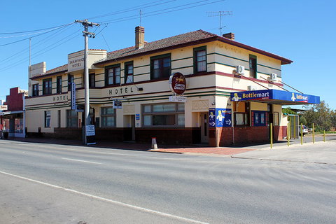 Bullocks Head Tavern - C Tourism 0