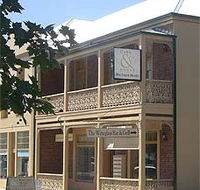 Cobb  Co Court Boutique Hotel - C Tourism