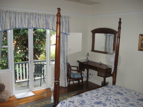 Elindale House Bed & Breakfast - C Tourism 3