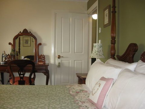 Elindale House Bed & Breakfast - C Tourism 4