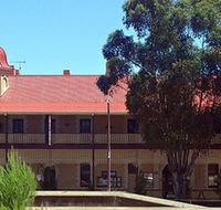 Peterborough Railway Hotel - C Tourism
