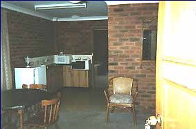 Tabourie Lake Motor Inn Resort - C Tourism 1