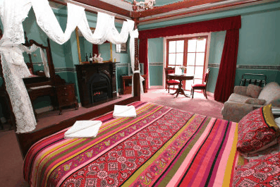 Hatchers Manor - C Tourism 3
