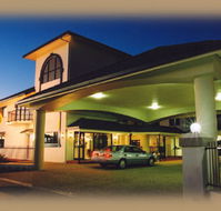 Villa Capri Rockhampton - C Tourism