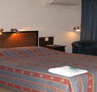 Endeavour Inn Emu Park - C Tourism