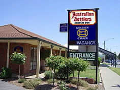 Australian Settlers Motor Inn - C Tourism 2