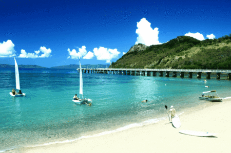 Adventure Island Whitsundays south Molle Island - C Tourism