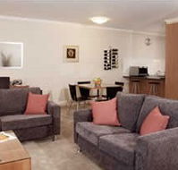 Ringwood Royale Apartment Hotel - C Tourism