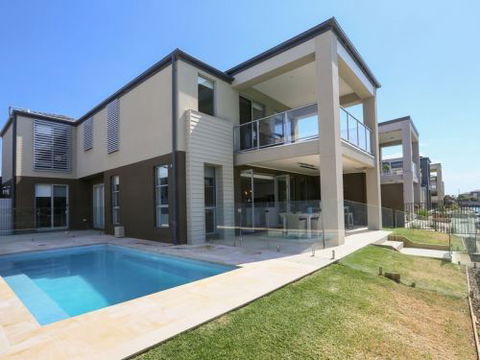 Mornington Peninsula Holiday Accommodation - C Tourism 6