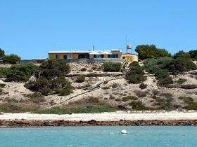 Ho Hum House - C Tourism 0