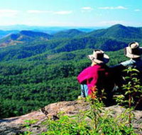 Kroombit Lochenbar Farmstay - C Tourism