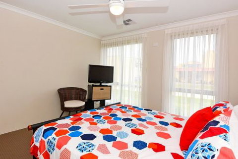 Chesapeake Retreat - C Tourism 2