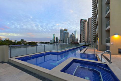 Astra Apartments Brisbane CBD - C Tourism 0