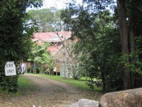 Byfield Creek Lodge Rain Forest Retreat - C Tourism 0