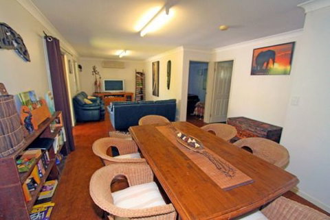 Byfield Creek Lodge Rain Forest Retreat - C Tourism 4