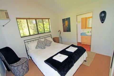 Byfield Creek Lodge Rain Forest Retreat - C Tourism 5