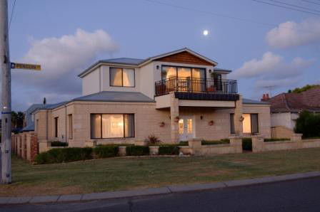 Holiday Apartments Perth - C Tourism 0