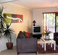 Beachside Apartments - C Tourism