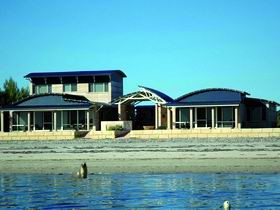 Baird Bay SA C Tourism