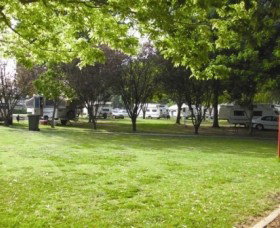 Cowra Van Park - C Tourism 0