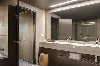 PARKROYAL Darling Harbour, Sydney - C Tourism 7