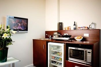 Amora Riverwalk Melbourne - C Tourism 17