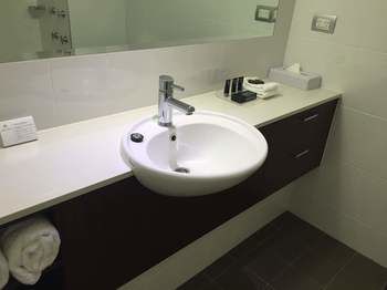 Amora Riverwalk Melbourne - C Tourism 42