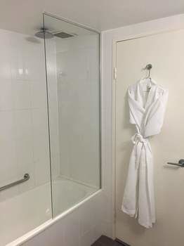 Amora Riverwalk Melbourne - C Tourism 43