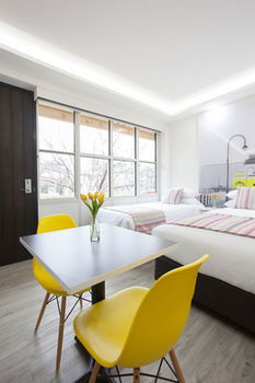 Abode By Easystay - C Tourism 4