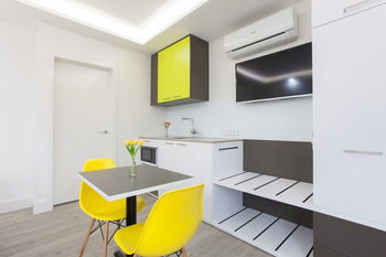 Abode By Easystay - C Tourism 18