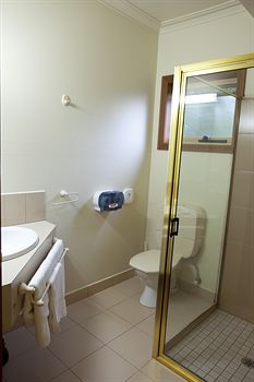 Bell Motel - C Tourism 0