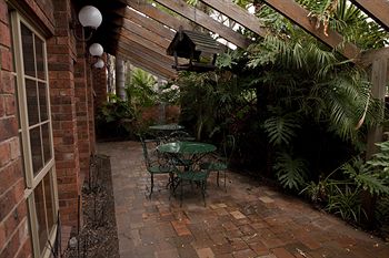 Bell Motel - C Tourism 5