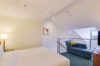 Courtyard By Marriott Sydney-North Ryde - C Tourism 10