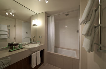 Courtyard By Marriott Sydney-North Ryde - C Tourism 18