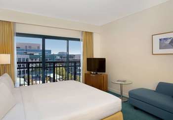 Courtyard By Marriott Sydney-North Ryde - C Tourism 30