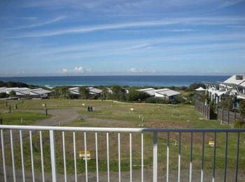 Caves Beachside Hotel - C Tourism 29