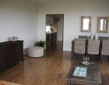 Caves Beachside Hotel - C Tourism 44